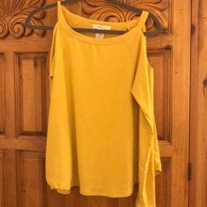 Cold Shoulder top